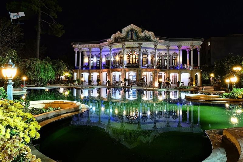 عمارت شاپوری شیراز